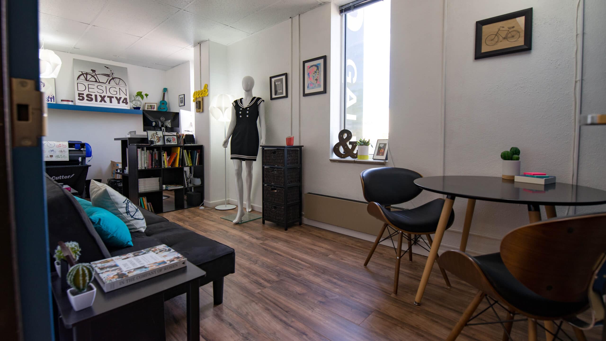 Design5sixty4, Studio 228